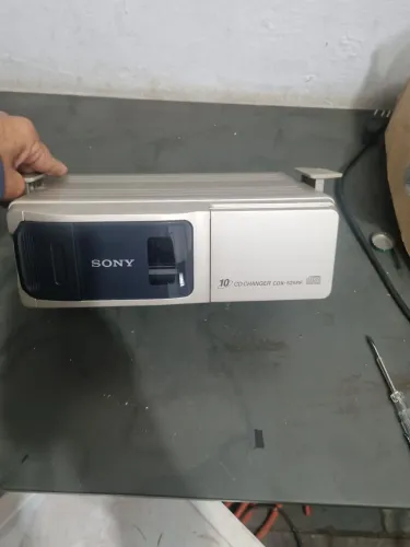 DISQUETEIRA SONY PARA 10 CDS