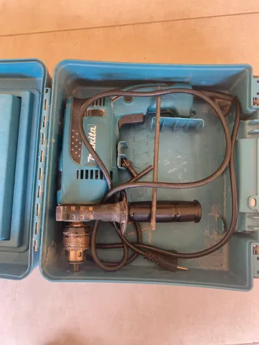 Furadeira Makita hp1640k 110v