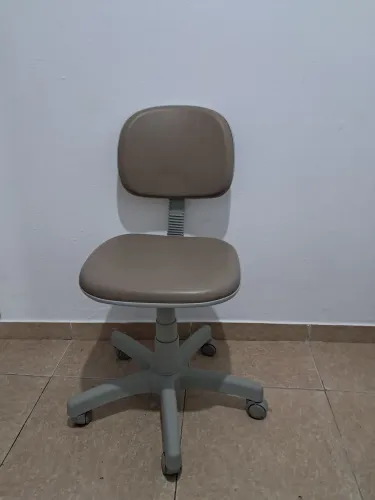 Mocho Comfort para Consultório Odontológico/Estética - 2022 - Excelente Estado