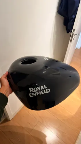 Capa tanque Royal Enfield Meteor 350 Simon Kustom