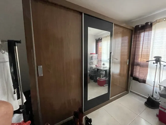 Guarda roupa casal