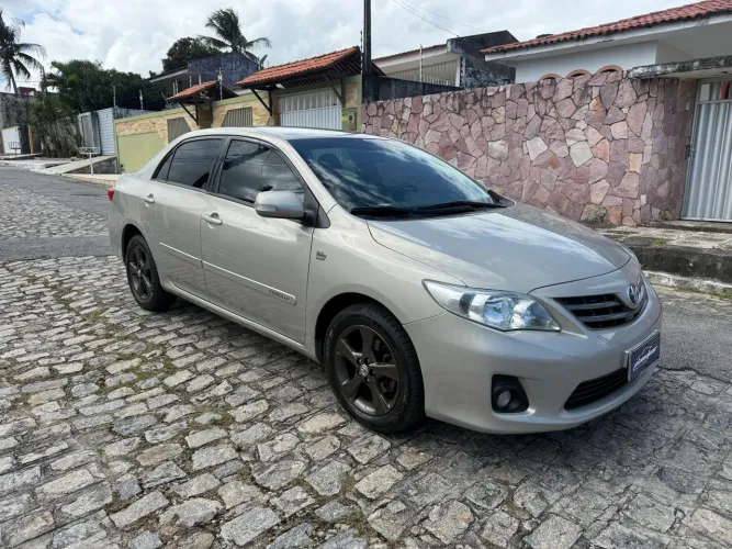 Toyota Corolla XEI 2.0 Flex 16V Aut. 2014