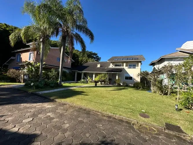 Encantadora casa para alugar (ANUAL)  na Cachoeira do Bom Jesus