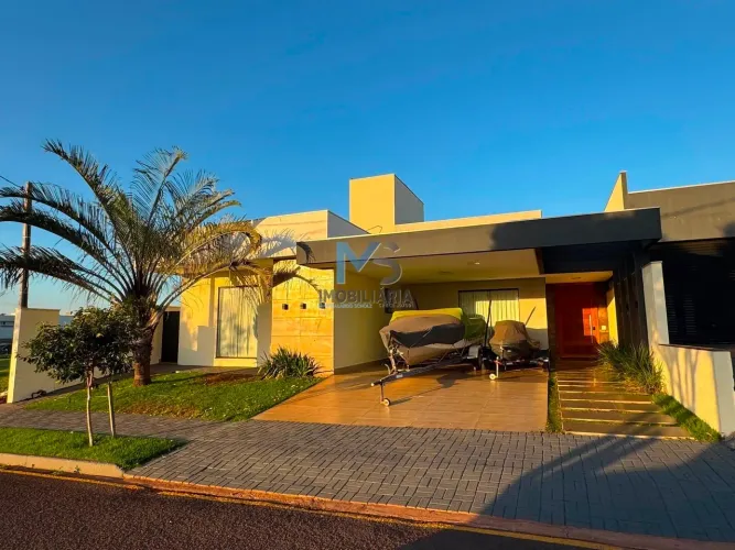 Casa à venda no Condomínio Mirante do Rio Paraná- PR