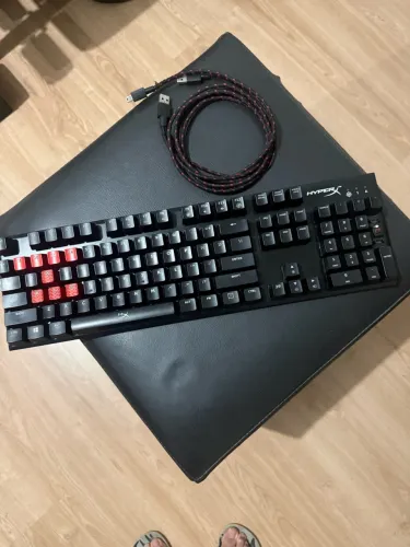 Teclado Mecânico HyperX Alloy FPS Brown