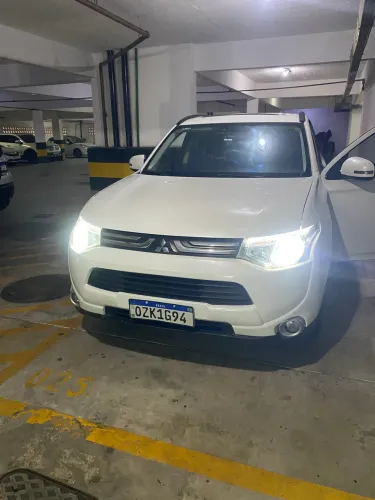 Mitsubishi Outlander 2.0 16V 160cv Aut. 2015