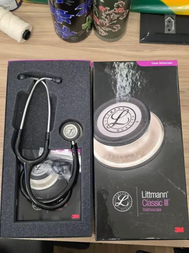 Estetoscópio 3M Littmann Classic III