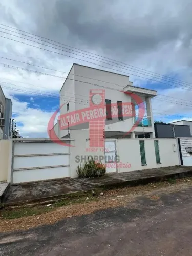 Casa com 03 dormitórios Condomínio Parque Irmãos Platon, Macapá-Ap