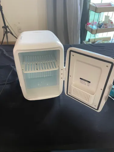 Mini Geladeira Multilaser Portátil - Compacta, Silenciosa e Econômica!