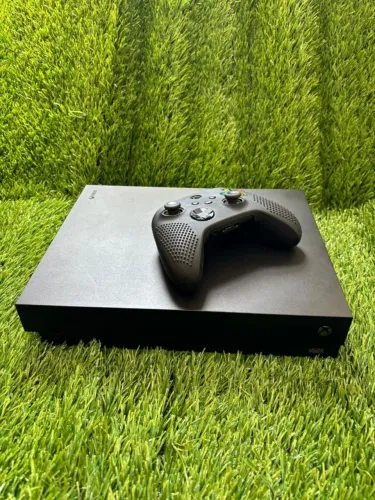 Xbox One X 1 Terabyte + 3 meses de garantia