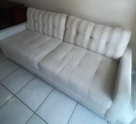Conjunto de sofás de dois e três lugares