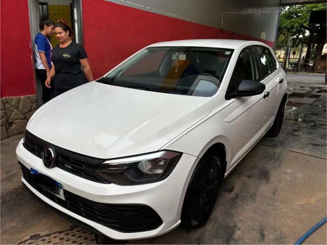 Volkswagen Polo Track 1.0 Flex 12V 5P 2024