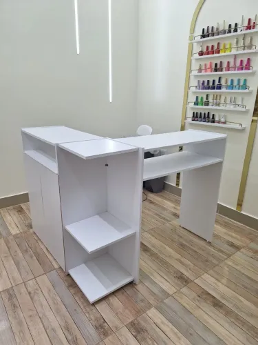 Mesa nail design/ escrivaninha