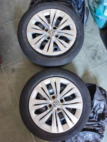 Vendo 2 Pneus 195/55R15 85H