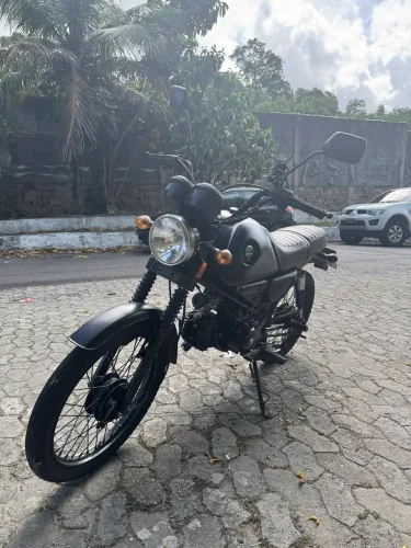 Worker Custom 125