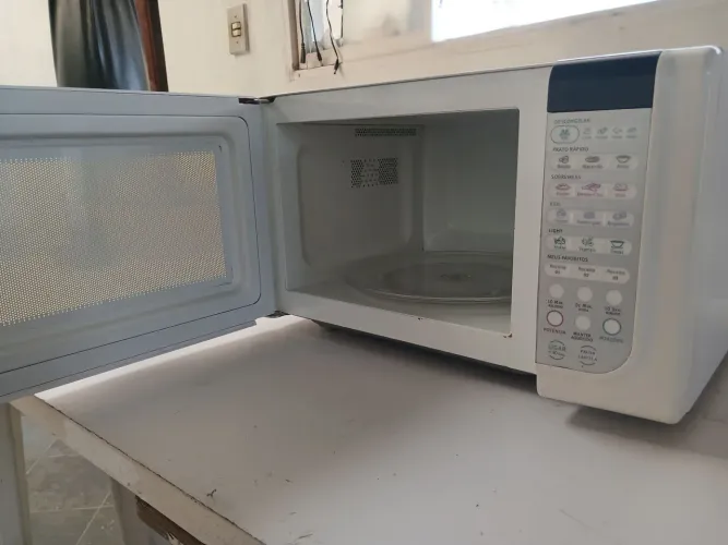 Microondas Electrolux .