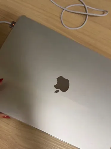 Macbook AIR M3, 8gb, ssd 256gb, 15 polegadas