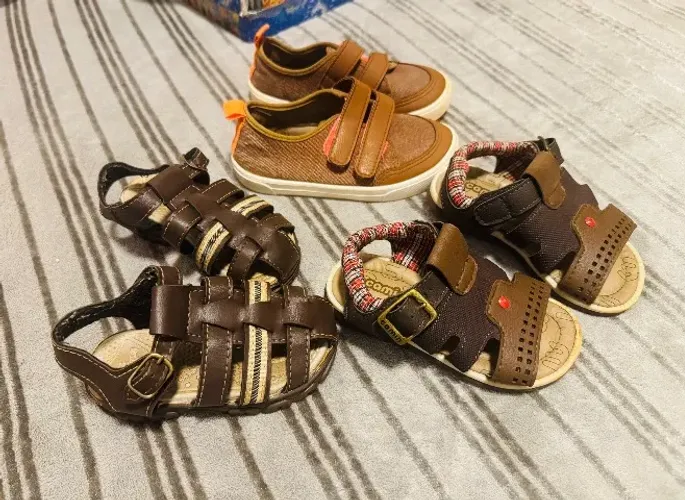 Carmin anatômico n. 22, Lala baby n. 21 e molekinho n 24.Vendo os 3 pares por 60