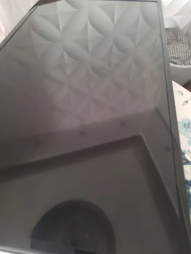 Vendo tv para retirar peças 