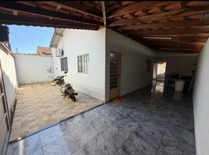Casa Em Glória