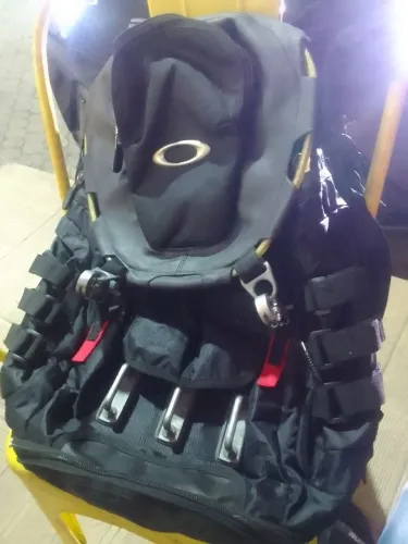 Mochila oakley