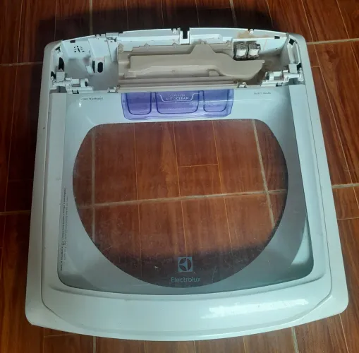 TOPO COM TAMPA LAVADOURA ELECTROLUX LAC16KG.