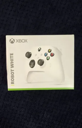 Controle Xbox series s/x (Robot White) LACRADO
