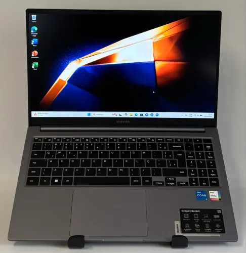 Galaxy Book4 i5 13ª Geração / NOVO NA CAIXA / SSD NVMe / Tela IPS