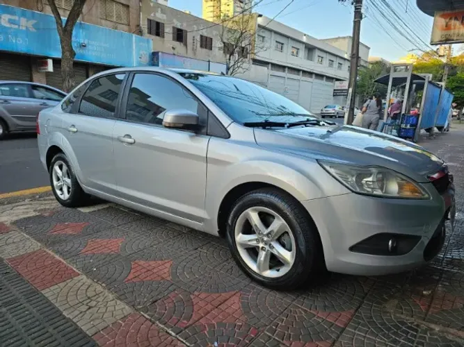Ford Focus Sedan 2.0 16v/2.0 16V Flex 4P 2010