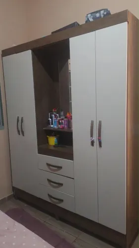 Guarda roupa