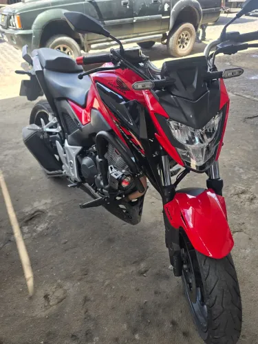CB TWISTER 300cc ABS