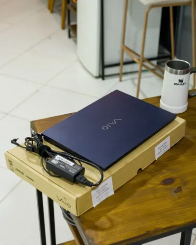 Notebook VAIO FE16 Ryzen 7 5825U 32GB RAM 512GB SSD 16" IPS - Muito Novo