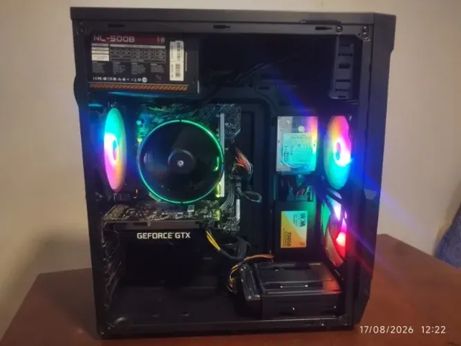 PC Gamer + Monitor 27" 300Hz + Periféricos - Setup Completo