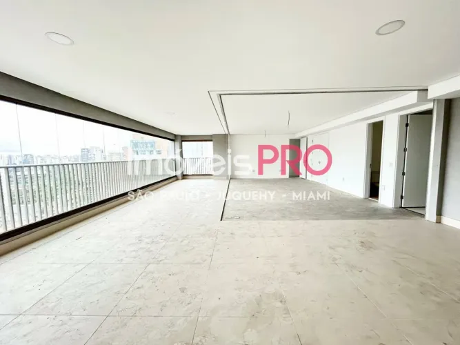 Lindo apartamento novo em andar alto de Moema Pássaros