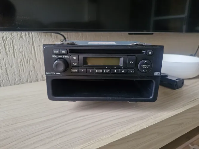 Radio automotivo Toyota