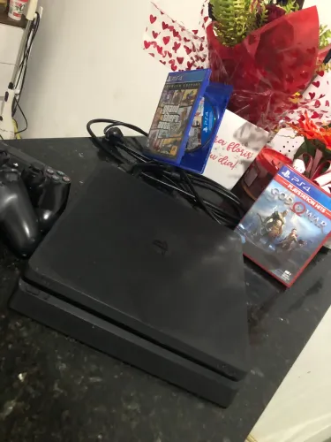 ps4 1TB "PRETO" + GTA V.