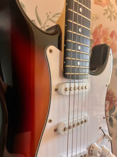 GUITARRA Giannini G-100 COM AMPLIFICADOR