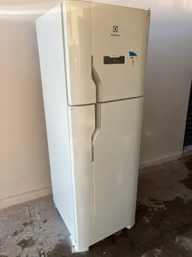 Geleira frostfree Electrolux