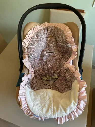 Bebê conforto e carrinho burigotto