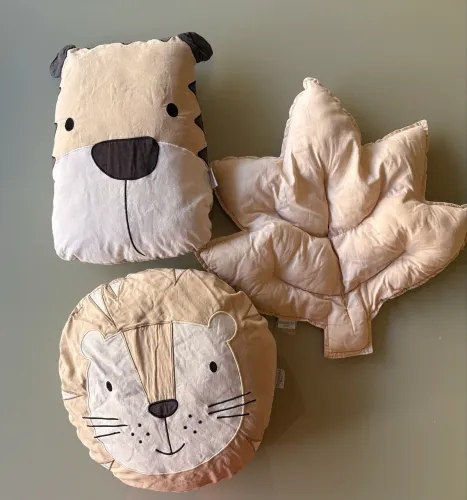 Kit almofada Safari berço ou cama bebê