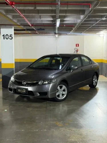 Honda Civic Sedan LXS 1.8/1.8 Flex 16V Aut. 4P 2010