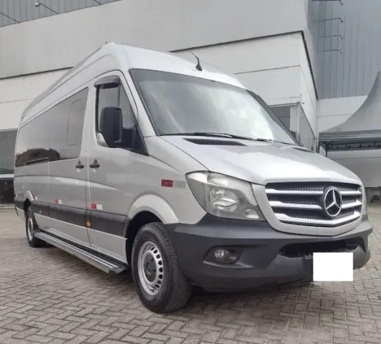 Sprinter 415 executivo 19 lugares ano 2018