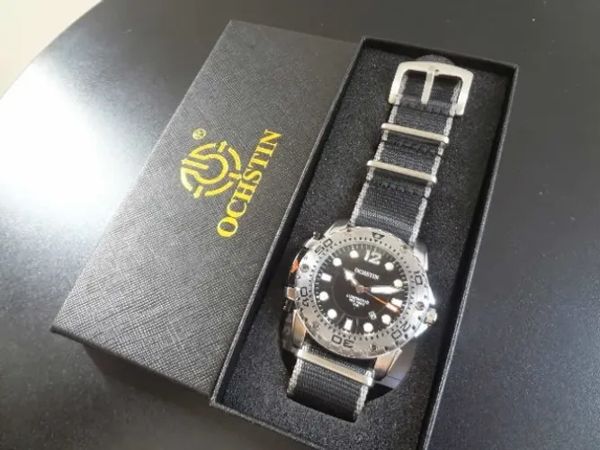 Relógio Luxuoso Ochstin Nylon Preto Serie Navigator à Prova D'água 3 ATM 100% Novo e Origi