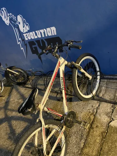 Bike totem aro 26 2 pneus zero 