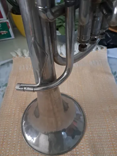 Sax horn no estado troco ou vendo
