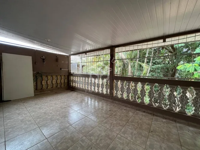 Casa / Chácara dentro da cidade à venda na Vila Queiroz em Limeira-SP