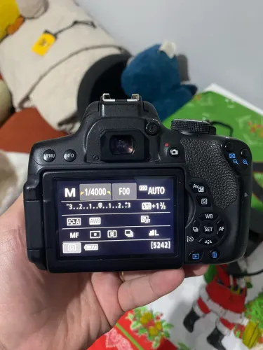 Canon T6i