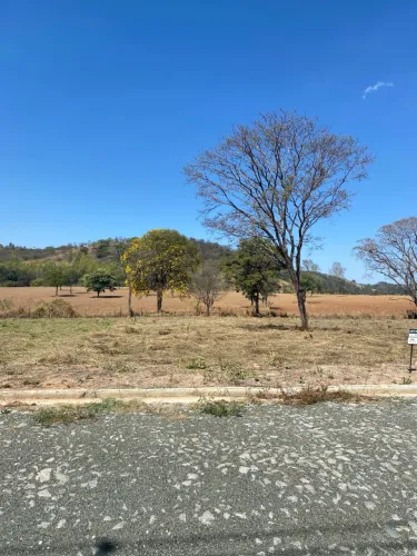Chácara condomínio Bela vista