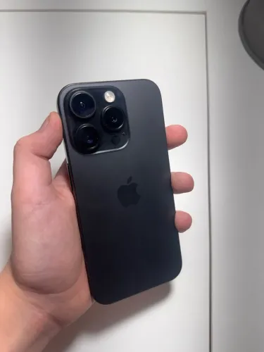 Iphone 15 Pro - BATERIA 100%?