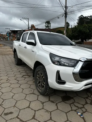 Toyota Hilux CD 4X4 2.8 Diesel Mec. 2021